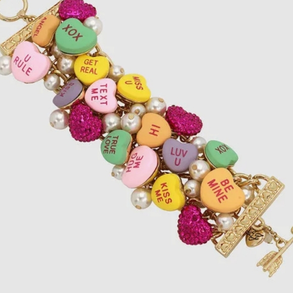 Betsey Johnson Candy Heart Valentine Bracelet - Picture 7 of 7